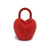 3D-geprinte HEART LOCK VASE in de vorm van een hart met een slot. De vaas heeft een uitgesneden hartvorm aan de bovenkant, met een handvat dat eruitziet als een slotbeugel. Een symbolisch en romantisch decoratiestuk voor elk interieur.